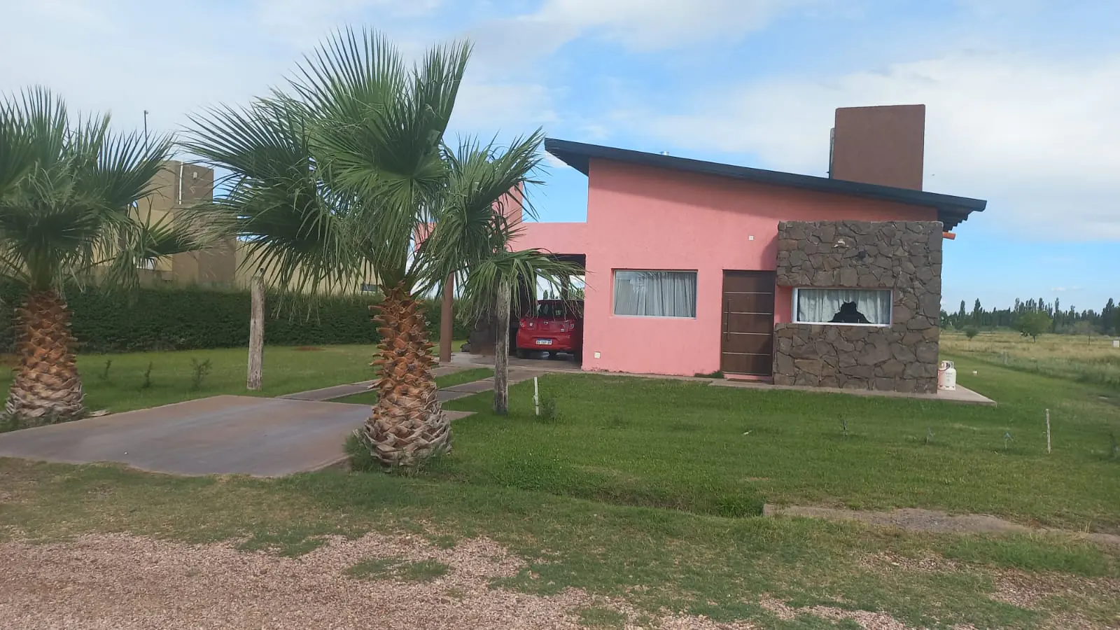 Casa lista para habitar en Club de Campo Fincas del Diamante – San Rafael